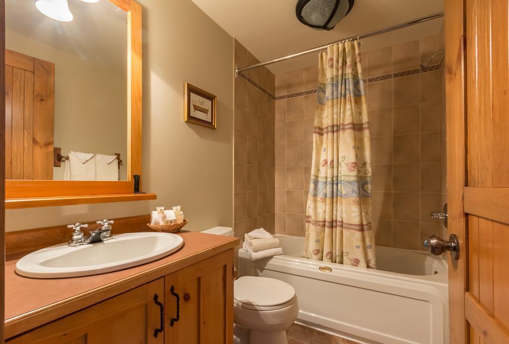 Les Falaises By Rendez-Vous Mont-Tremblant Exterior photo